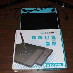 Huion 420 + Wacom CTH-490 Drawing Tablet